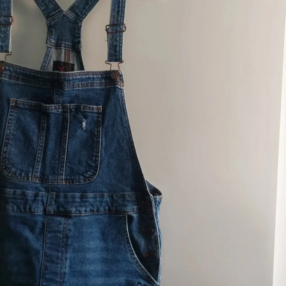 No Boundaries XL Shortalls euc Cuffed Medium wash elastic waistband 15-17
